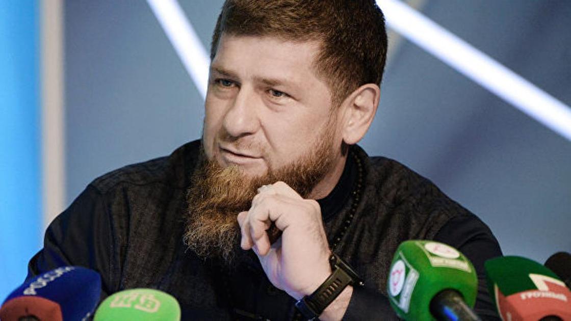 Кадыров заявил, что в США ненавидят не только его, но и его лошадей Кадыров заявил, что в США ненавидят не только его, но и его лошадей