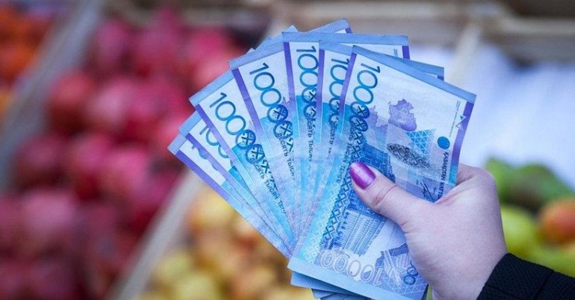 Средняя заработная плата казахстанцев превышает 160 тыс. тенге