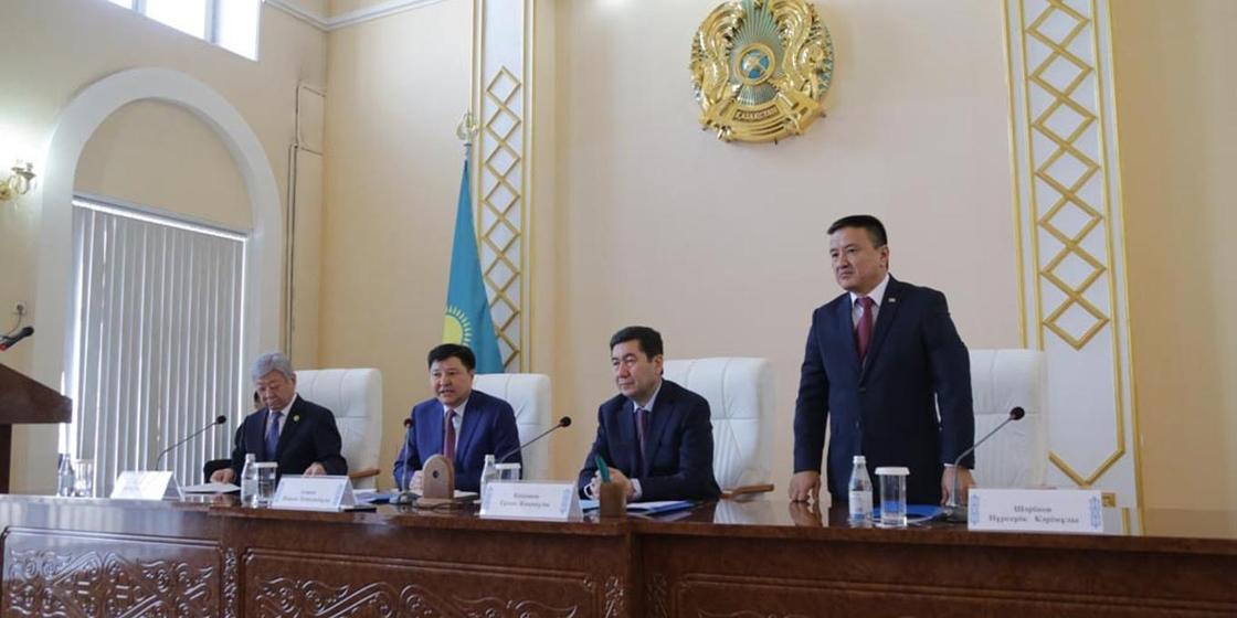 Жакип Асанов представил нового председателя Карагандинского областного суда