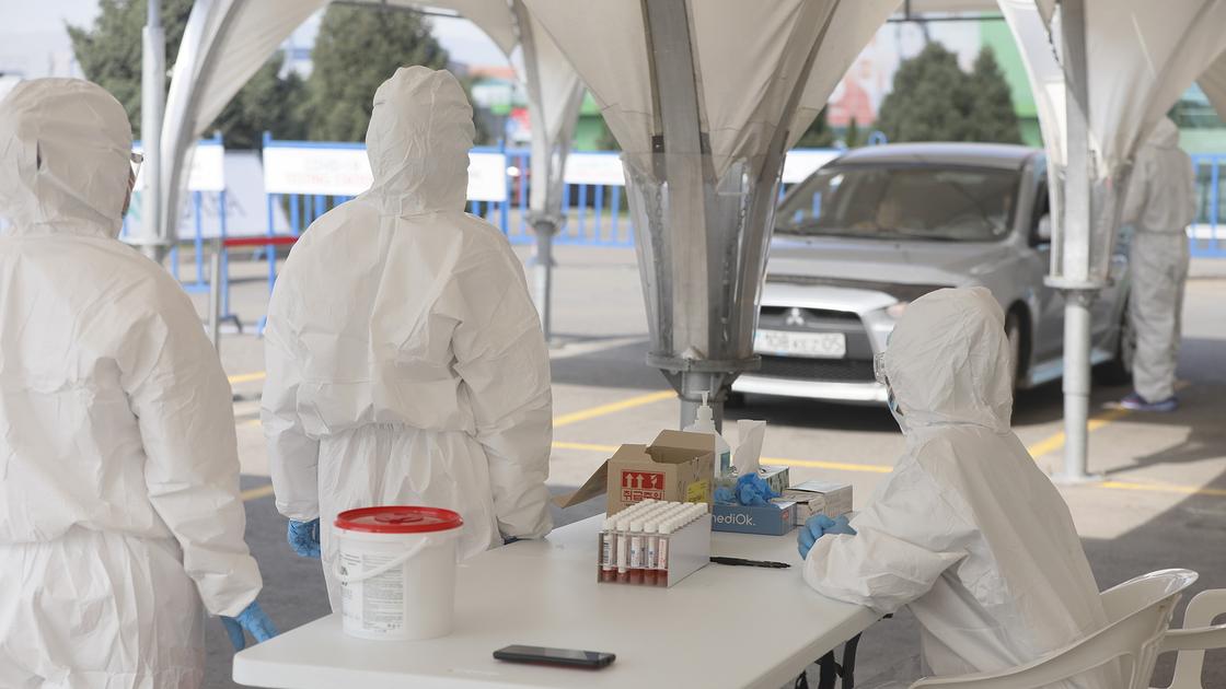 Количество сдающих ПЦР-тест на коронавирус уменьшилось в Алматы Количество сдающих ПЦР-тест на коронавирус уменьшилось в Алматы