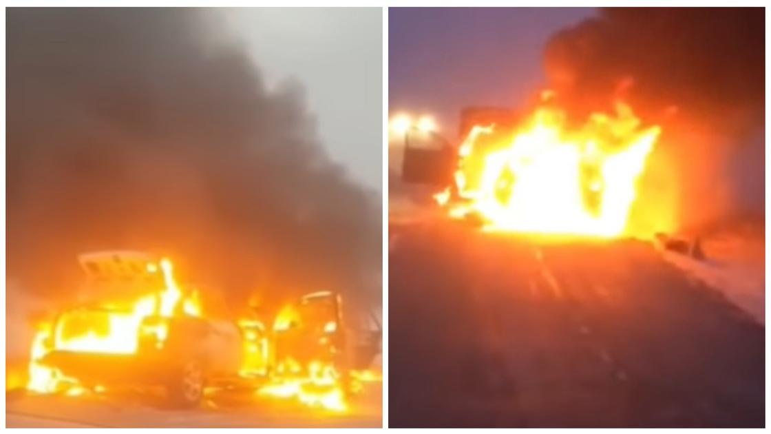 Автомобили загорелись после лобового ДТП в Костанайской области