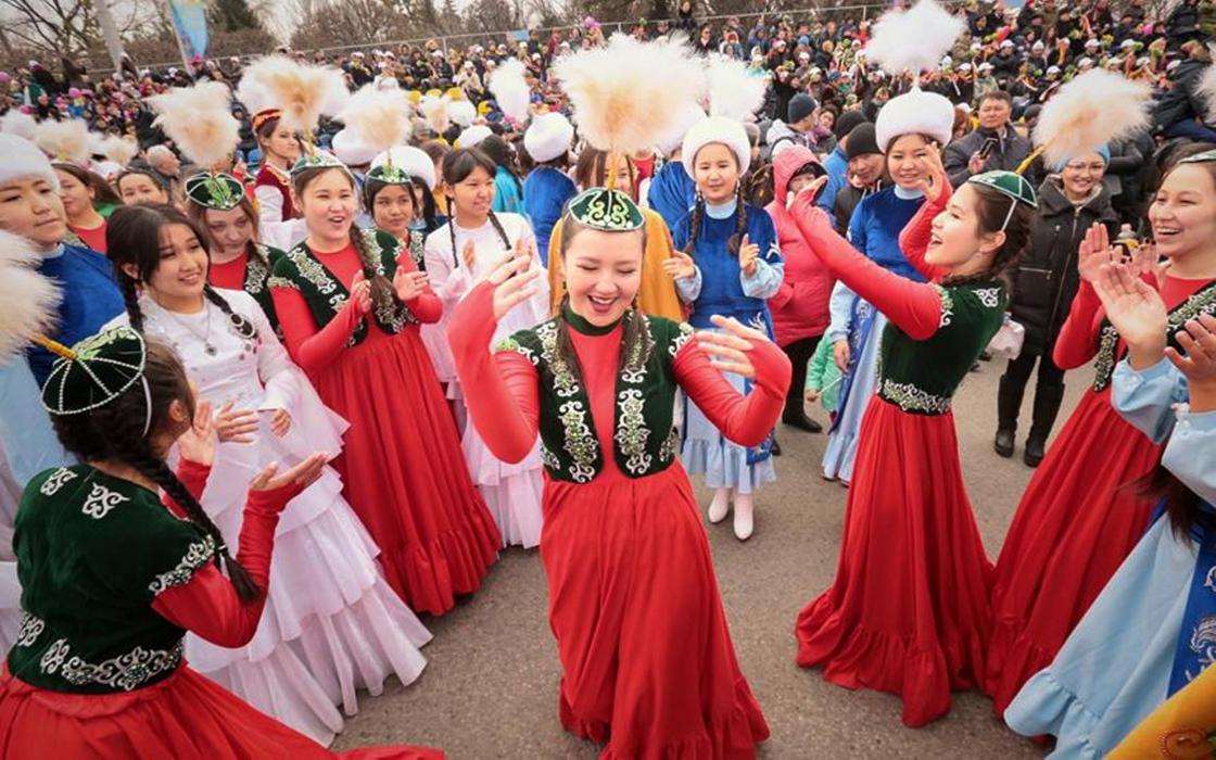 Празднование "Наурыза". Фото: NUR.KZ / Петр Карандашов