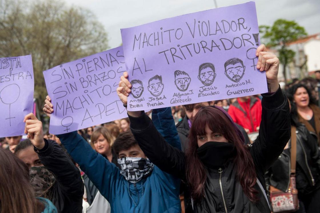 Как в Испании протестуют против приговора о сексуальном насилии