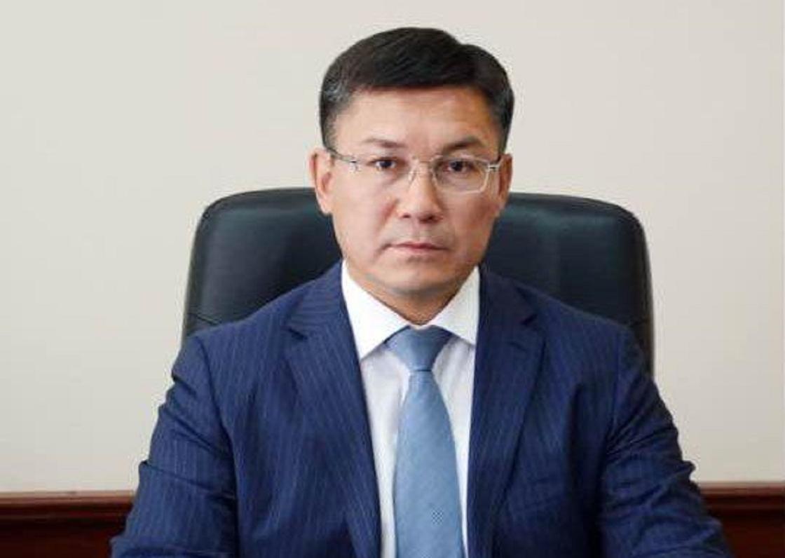 Аким Сатпаева подал в отставку