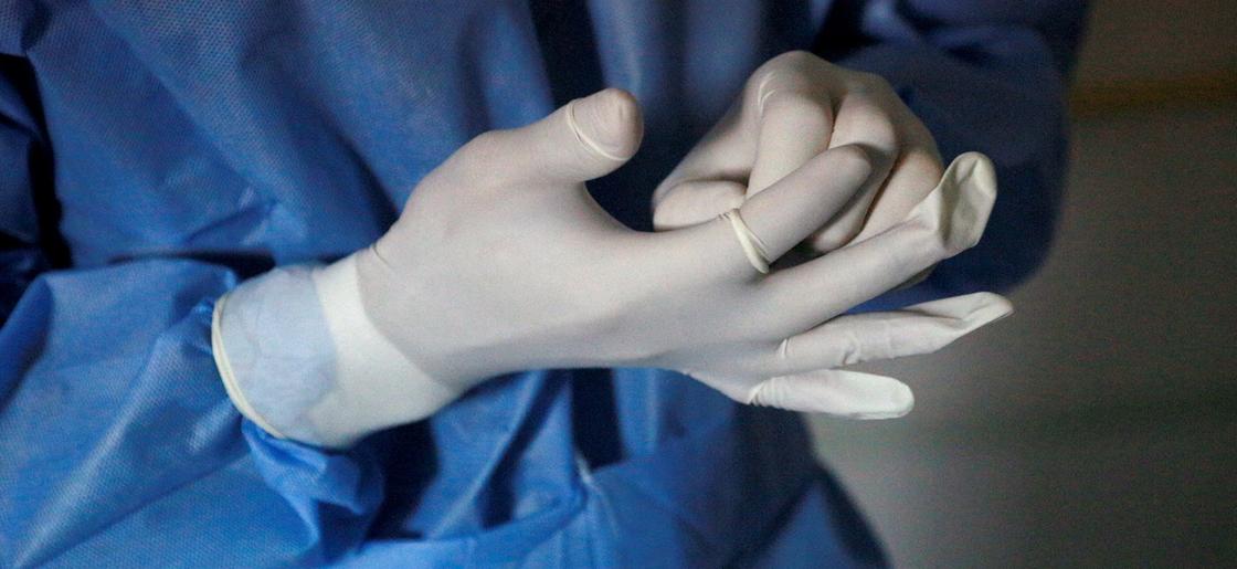 7-летний ребенок умер в больнице Костаная после полученной во дворе травмы