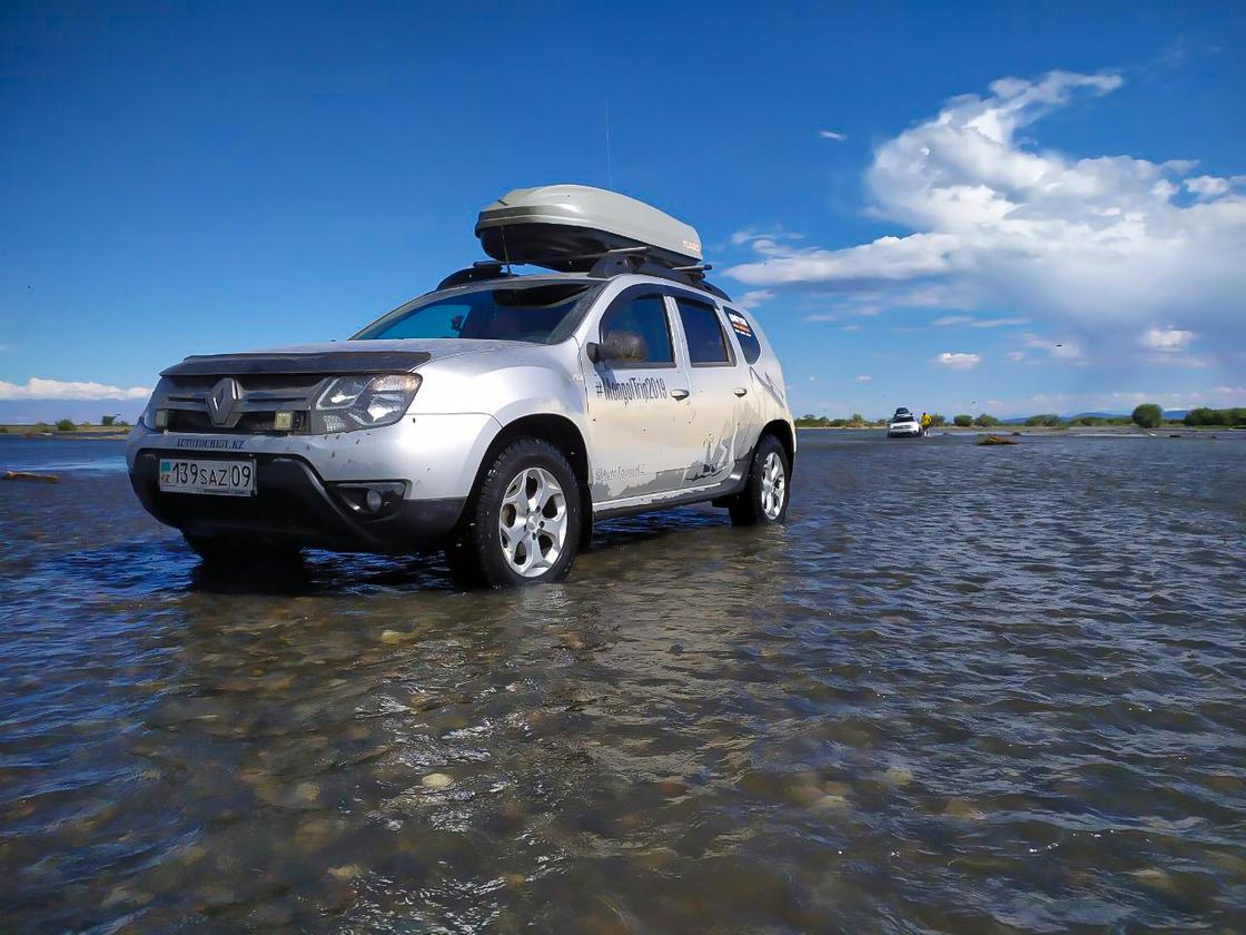 Ломая стереотипы: казахстанский блогер отправился в путешествие в Монголию на Renault DUSTER