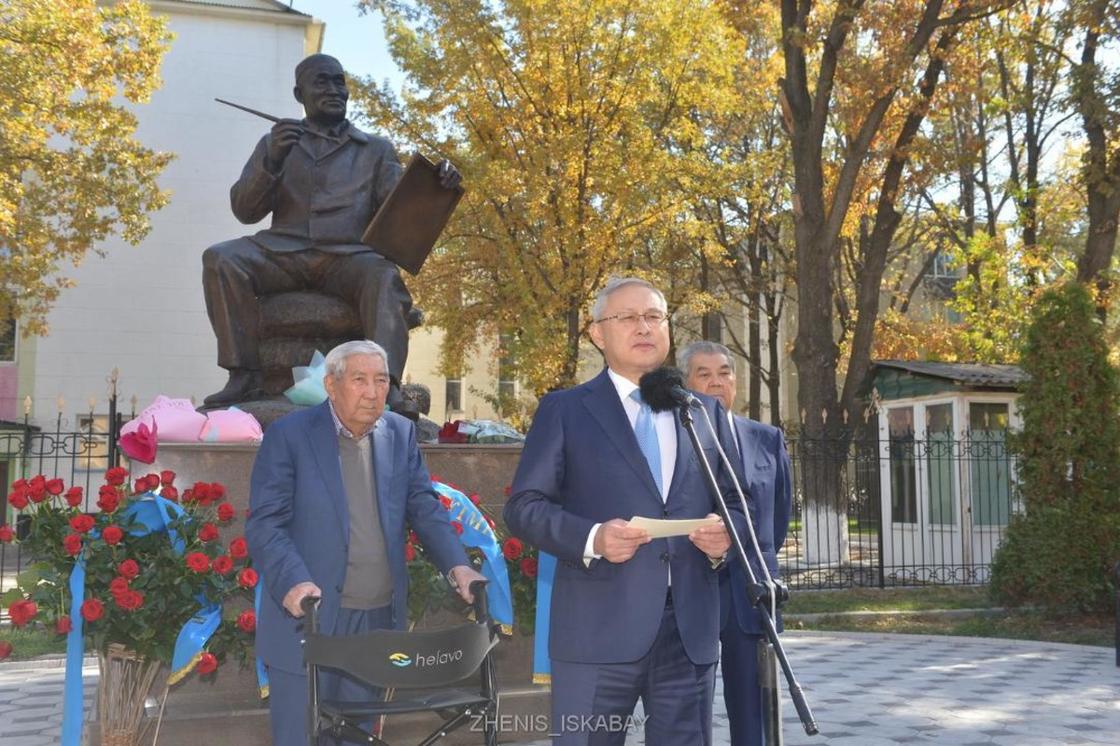 Открытие памятника Абылхану Кастееву