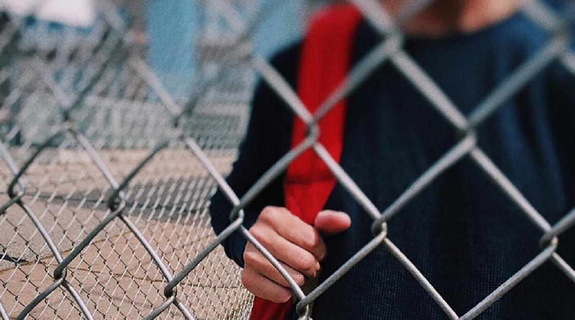 Что известно о зараженном коронавирусом 14-летнем школьнике в Семее Что известно о зараженном коронавирусом 14-летнем школьнике в Семее