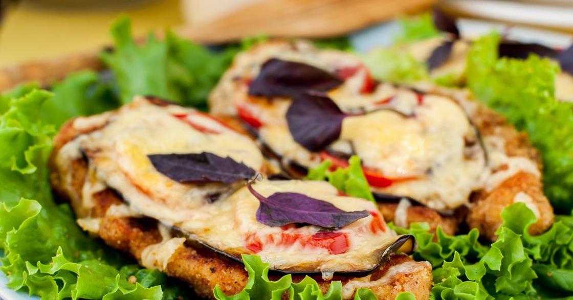 Курица с баклажанами в духовке Курица с баклажанами в духовке