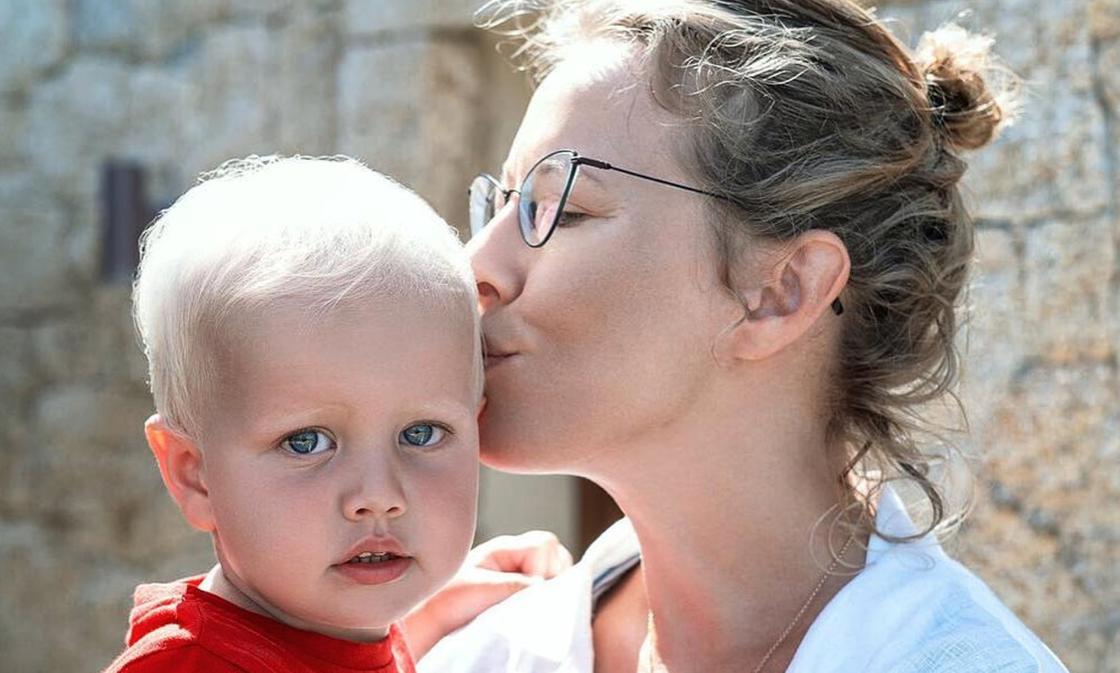 «Весь в маму»: Собчак похвасталась барской замашкой трехлетнего сына