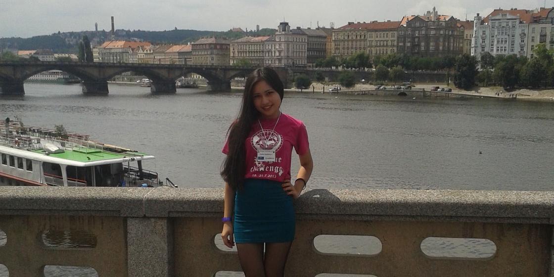 «Отношение к мужчинам как к полубогам»: девушка рассказала о разнице в менталитете казахстанцев и иностранцев