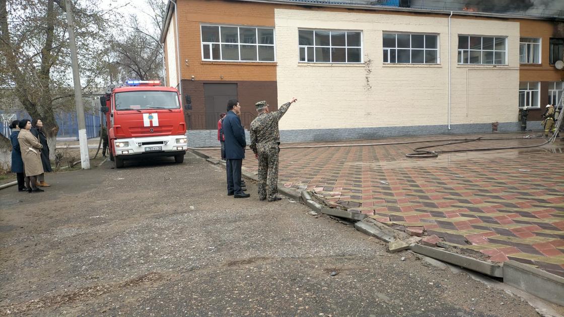 Пожар в школе в Павлодаре