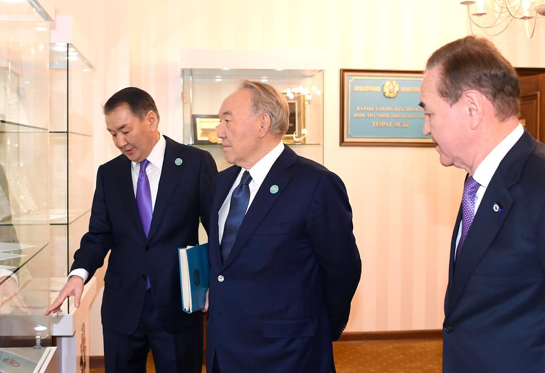 Назарбаев: Жилищные права граждан всегда были приоритетными