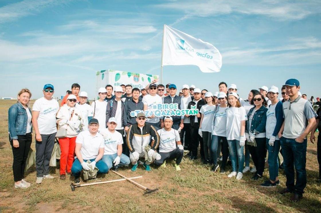 Казахстанские газовики приняли участие в экологической акции #Birge #TazaQazaqstan