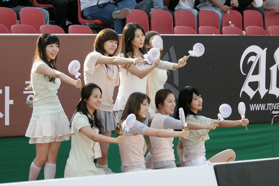 Girls' Generation в 2008