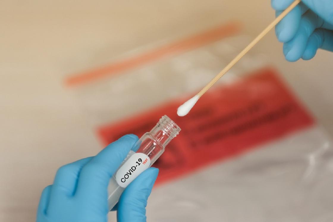 Ресейде 18 адамға коронавирусқа қарсы вакцина салынды