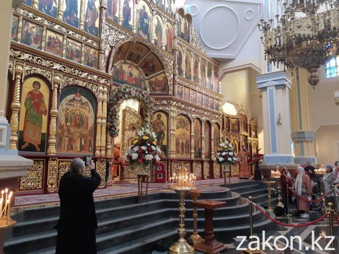 Как выглядит обновленный Вознесенский собор в Алматы (фото)
