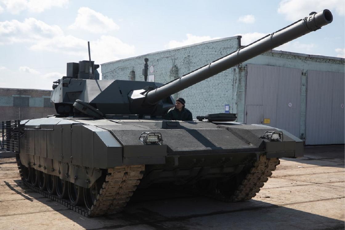 Новейший российский танк оказался в Сирии. Зачем он там нужен?