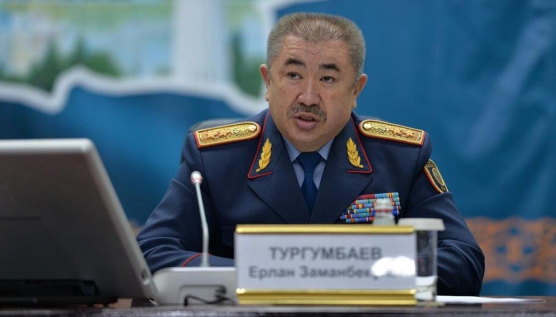 "Серик Кудебаев к этому отношения не имеет": глава МВД прокомментировал дело врачей