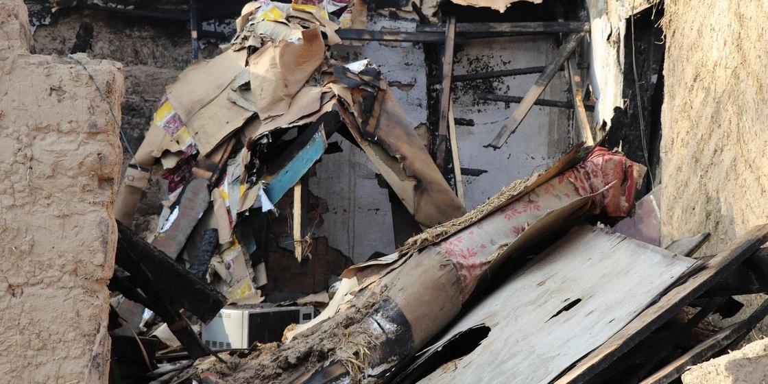 Женщина заживо сгорела в своем доме в Костанае