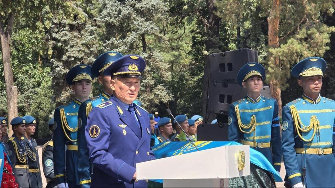 Дәурен Қосанов