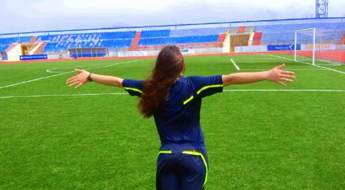 "С мальчиками мне интереснее": девушка-футболист из Темиртау об отношении к себе