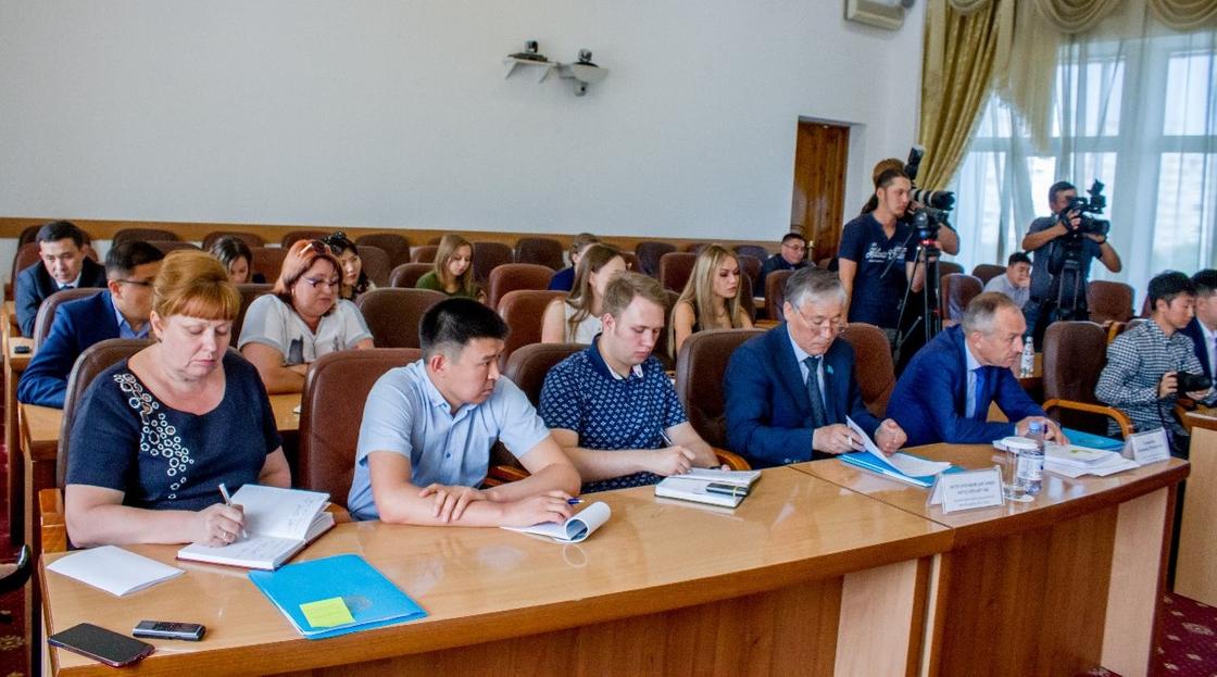 Восточноказахстанцы собрали более 166 млн тенге на восстановление города Арысь