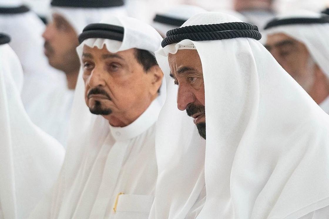 ФОТО: Траур в ОАЭ: как прошли похороны сына правителя эмирата