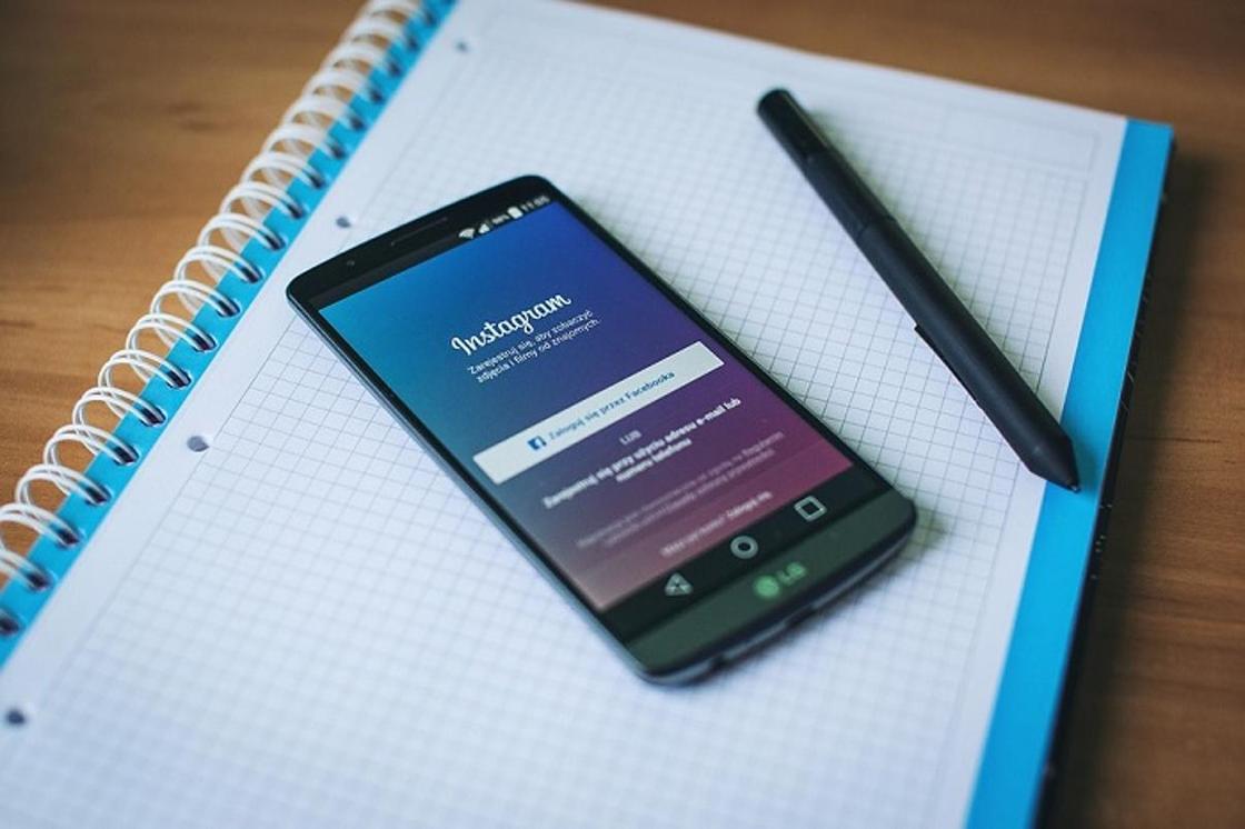 Пользователям Instagram скоро разрешат "жаловаться" на фейковые новости