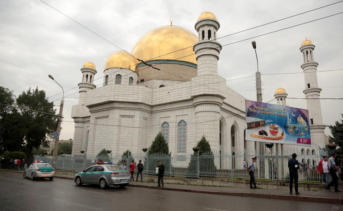 Мечети и церкви вновь заработают в Алматы с 30 мая