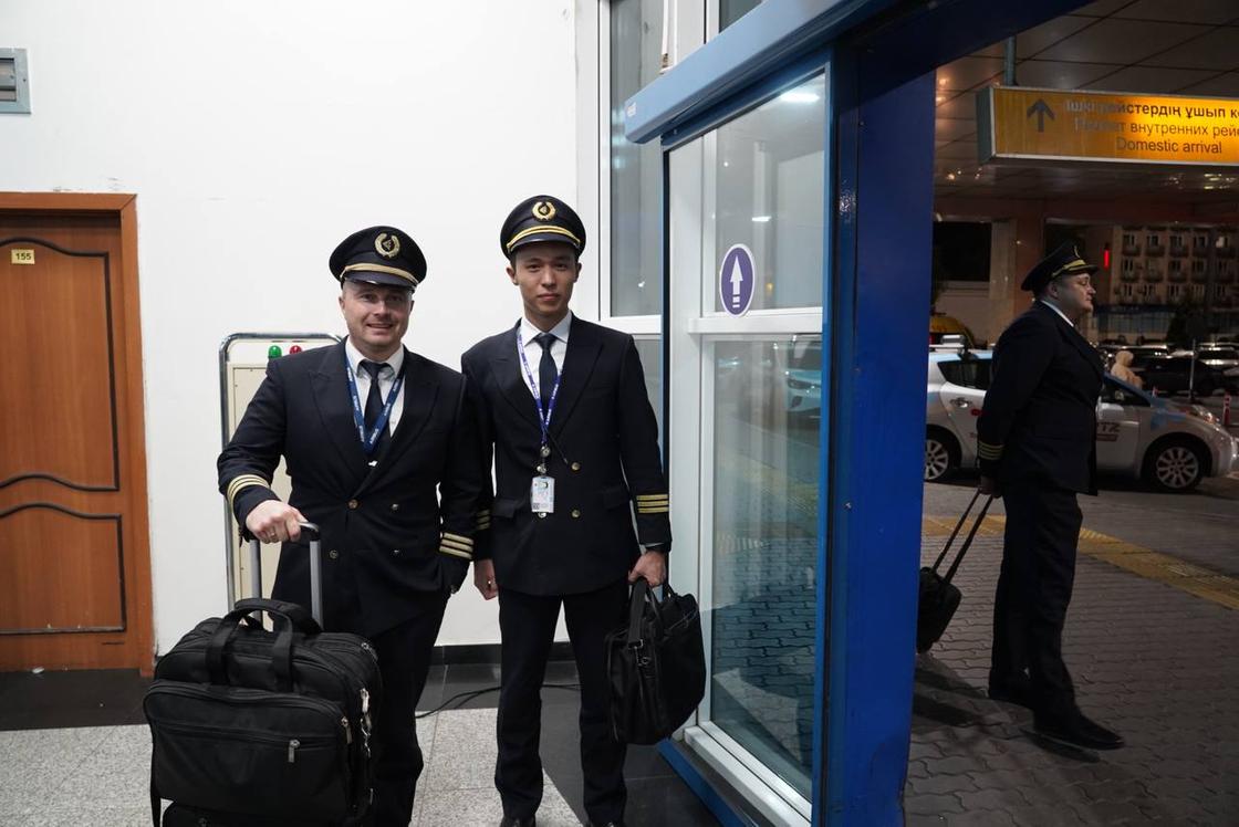 Пилоты авиакомпании Air Astana