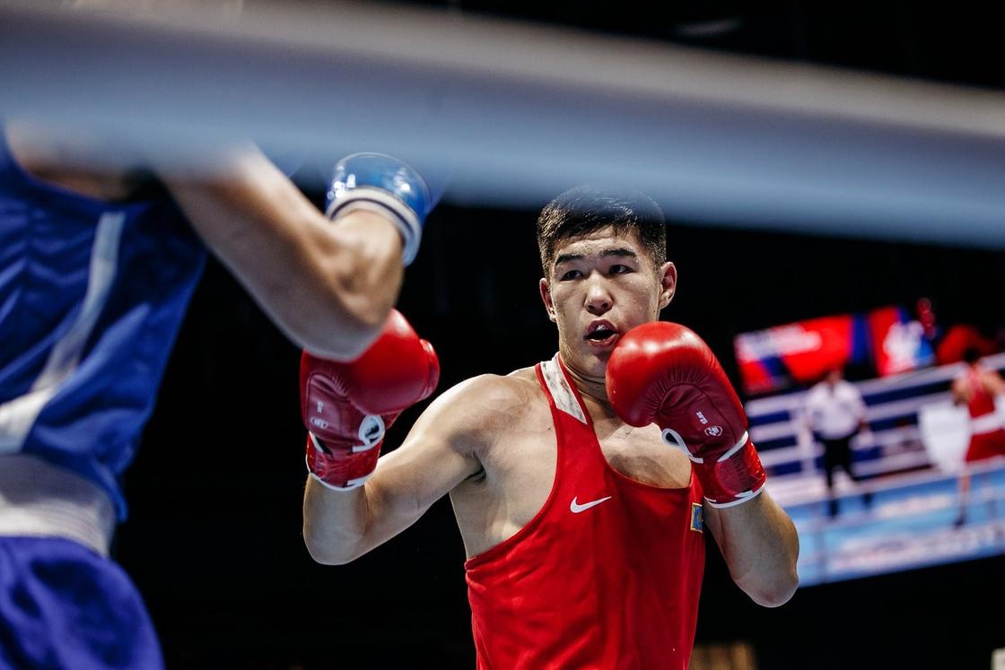Казахстан занял третье место на чемпионате мира по боксу