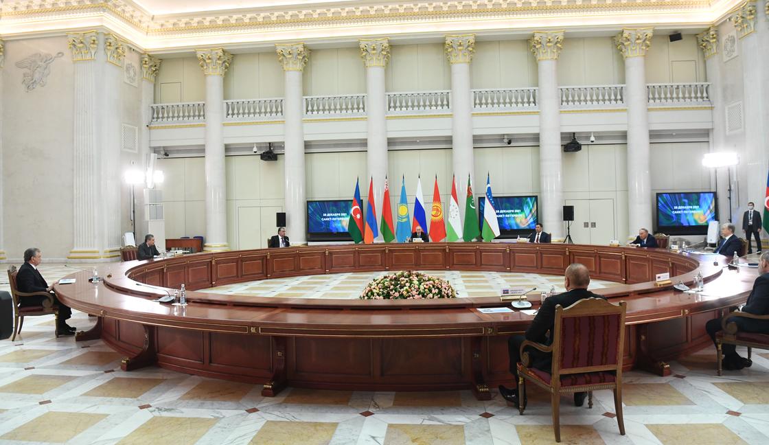 Неформальная встреча глав государств СНГ в Санкт-Петербурге
