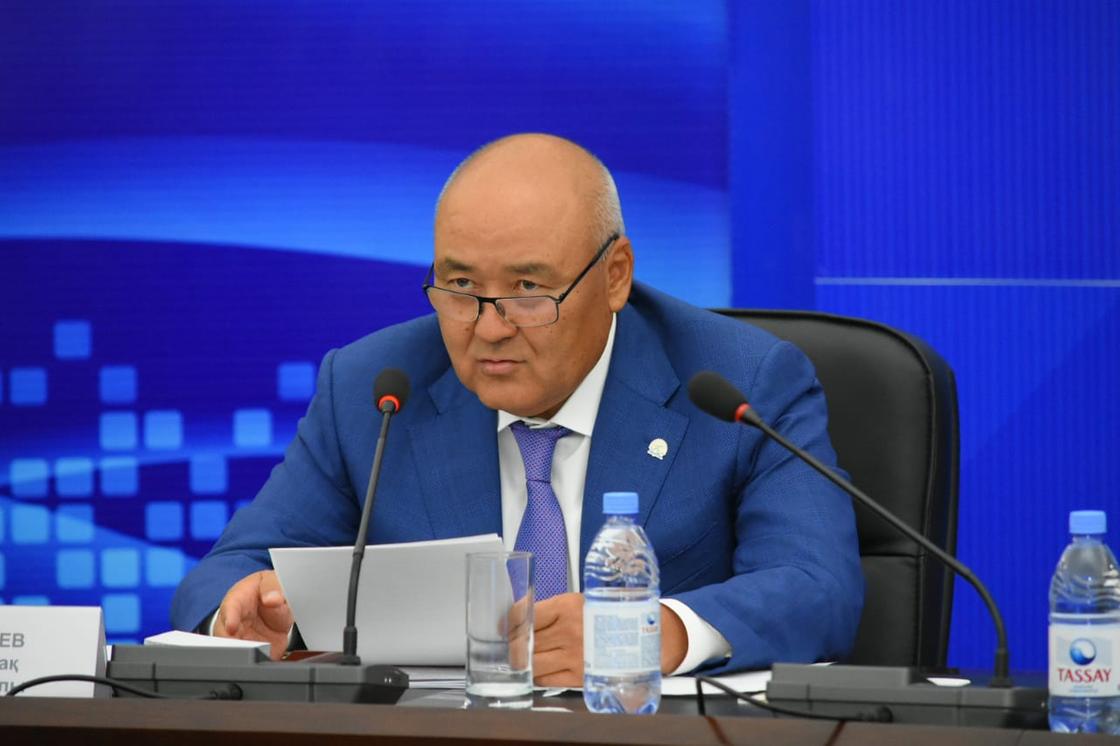 У. Шукеев определил 7 направлений работы филиала партии «Nur Otan»