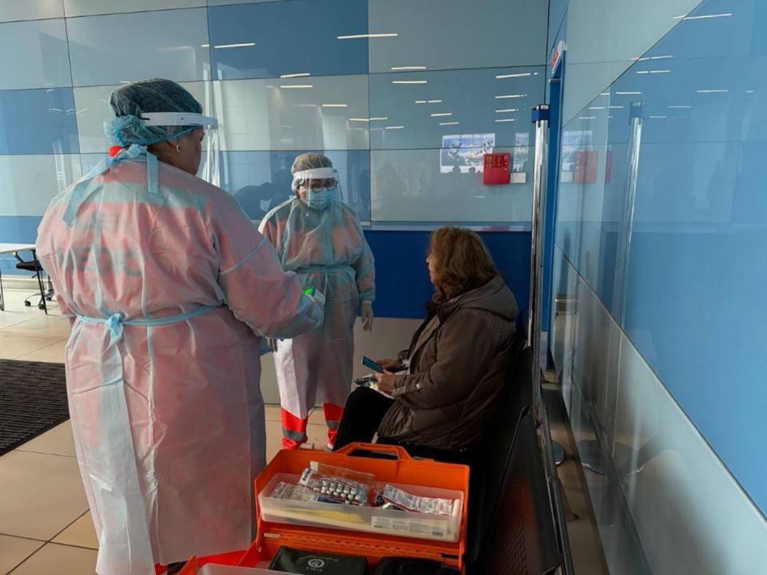 әуежайдағы оқу-жаттығу