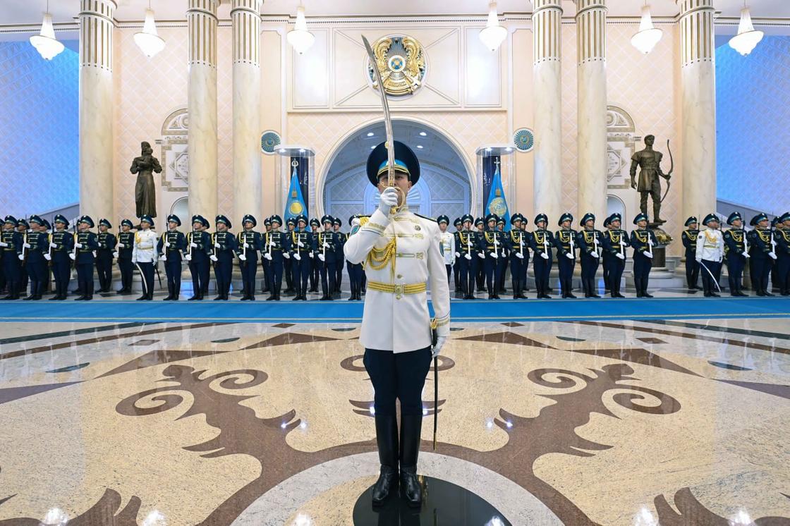 Конго президентін қарсы алу рәсімі