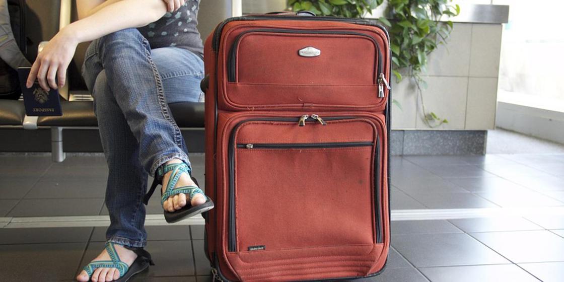 Бесплатный провоз багажа в самолетах могут отменить в Казахстане