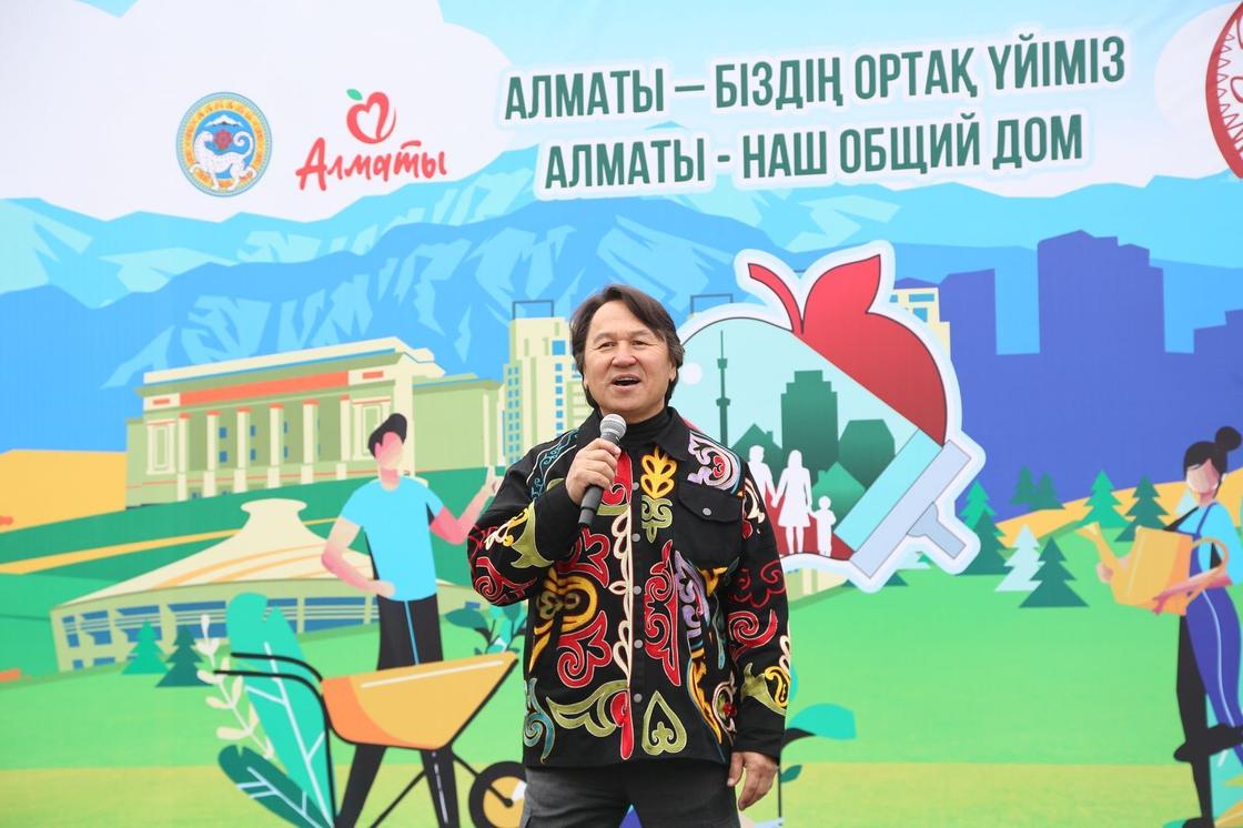 Октем Алтаев Октем Алтаев