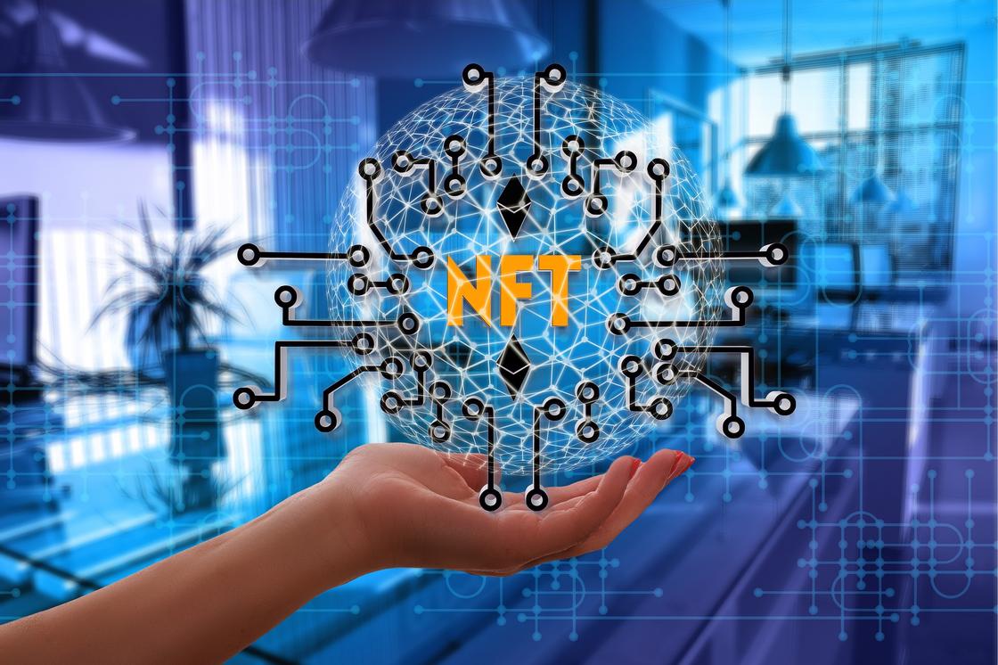 Схема, изображающая децентрализованность NFT