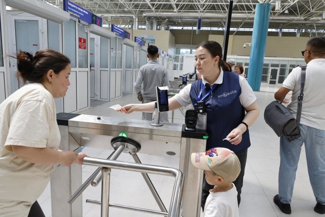 Посетители МЦПС "Хоргос"