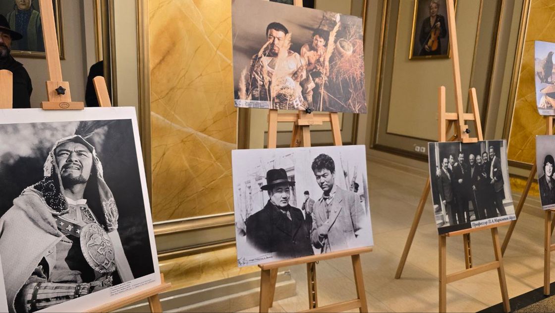 Прощание с Асанали Ашимовым