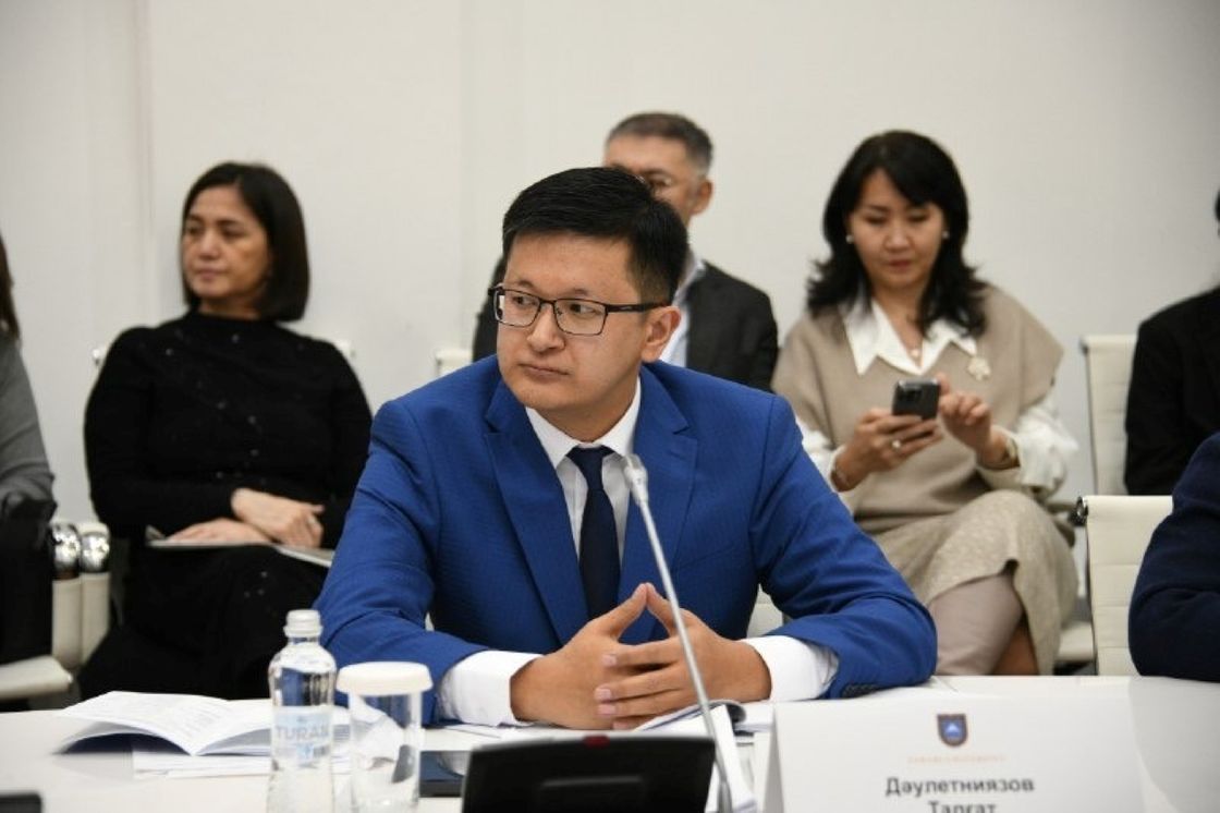 Академические слушания в Казахском национальном университете имени аль-Фараби