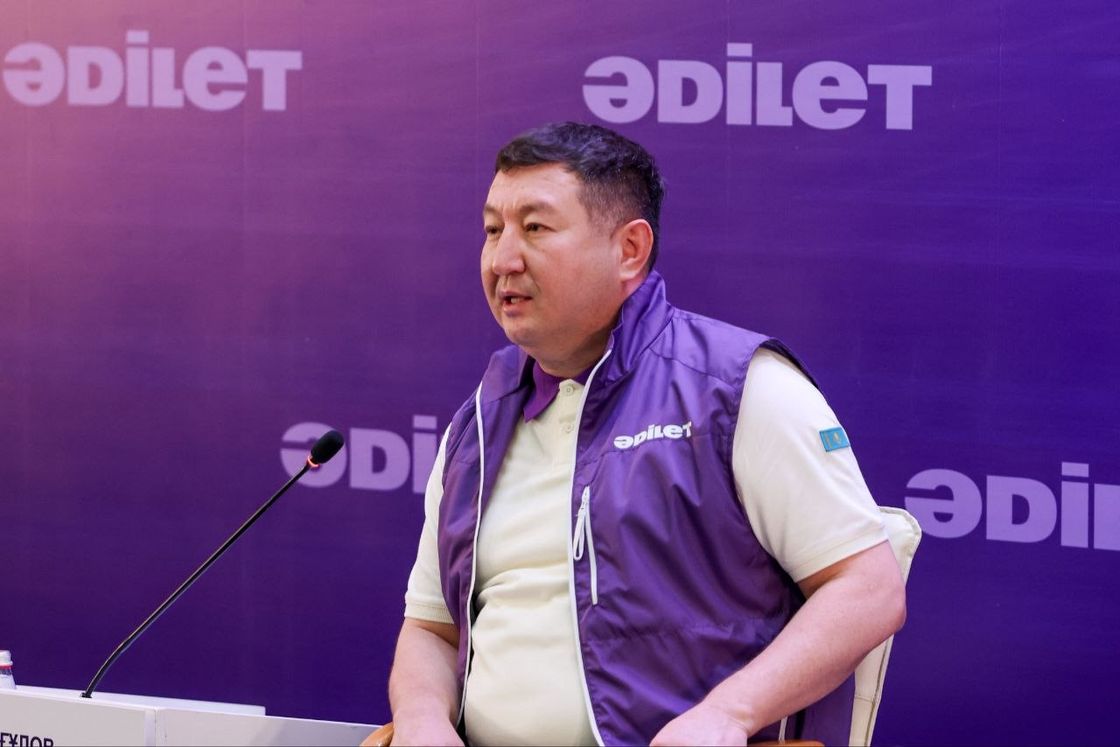 Представители партии "Әділет" презентуют предвыборную программу в Актобе