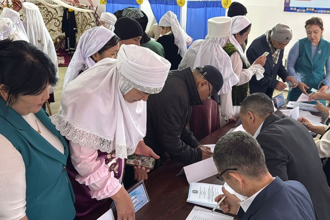 дауыс берушілер