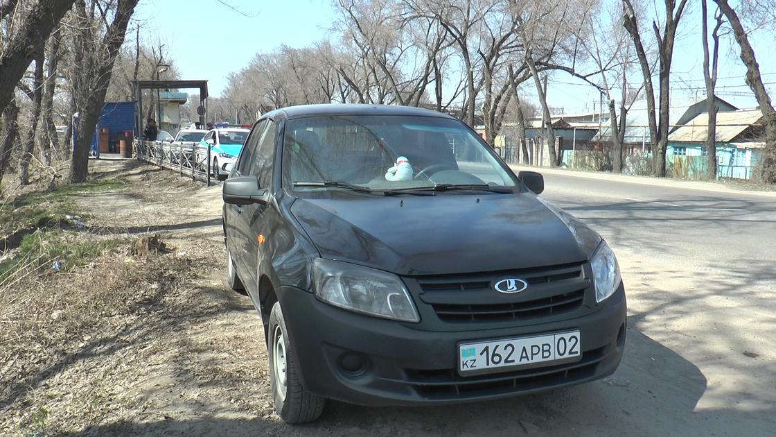 Погоню за водителем в наркотическом опьянении устроили в Алматы (фото)
