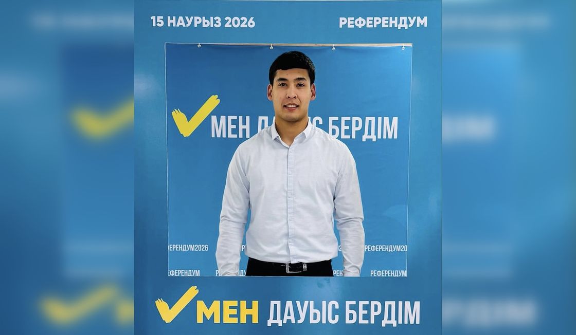 Спортсмены на избирательном участке