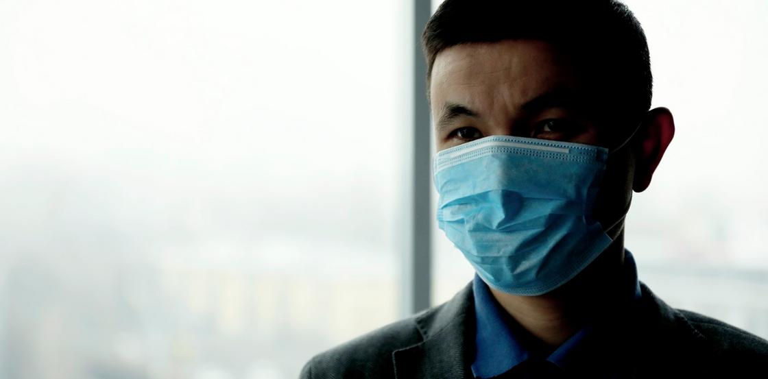 Есть ли в Китае казахстанцы, заболевшие вирусом-убийцей, рассказали в МИДе
