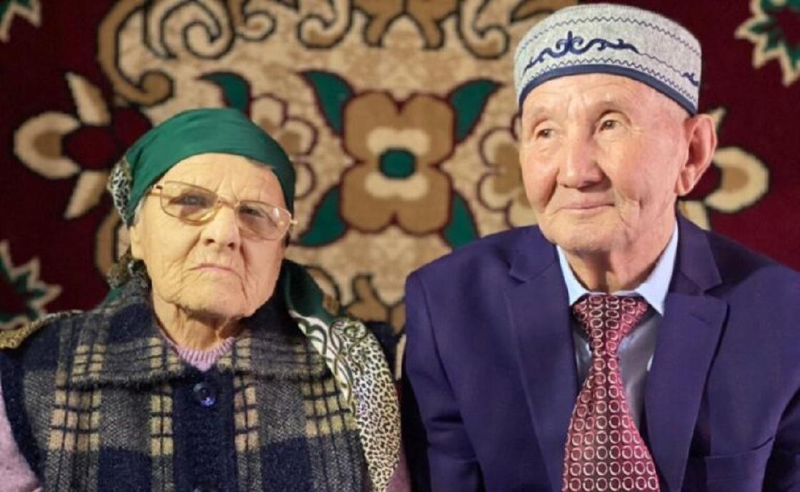 Пенсионеры из Шымкента
