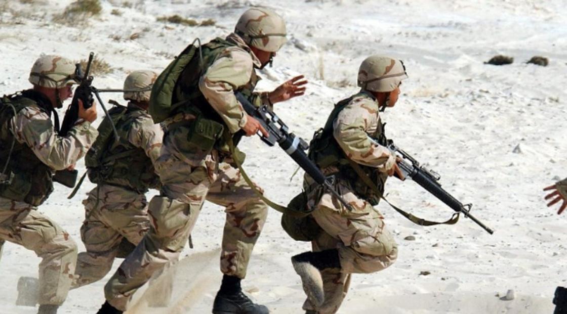 20 боевиков напали на погранзаставу в Таджикистане: 15 убиты