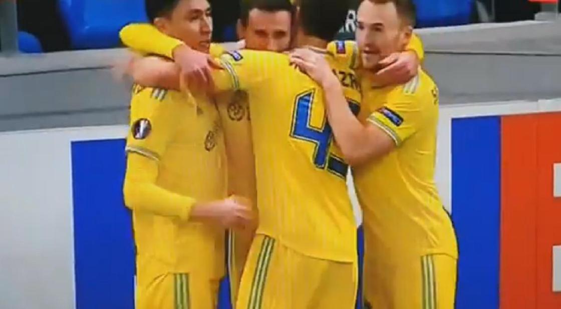 Дмитрий Шомко сравнял счет в матче с "Манчестер Юнайтед" и отпраздновал, как Роналду (видео)